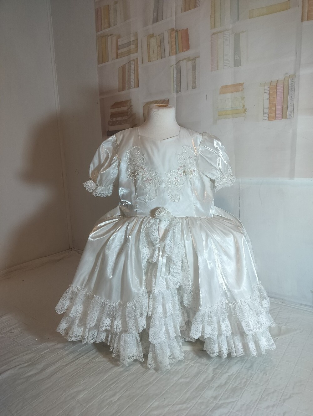 & Other Stories White Satin Lace Theater Dress with Puff Sleeves